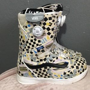 Vans Snowboarding Boots